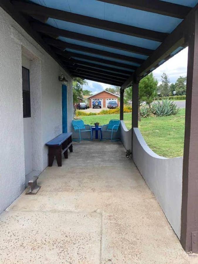 مبيت وإفطار البيني El Viejo Adobe - Across From Sul Ross Campus المظهر الخارجي الصورة
