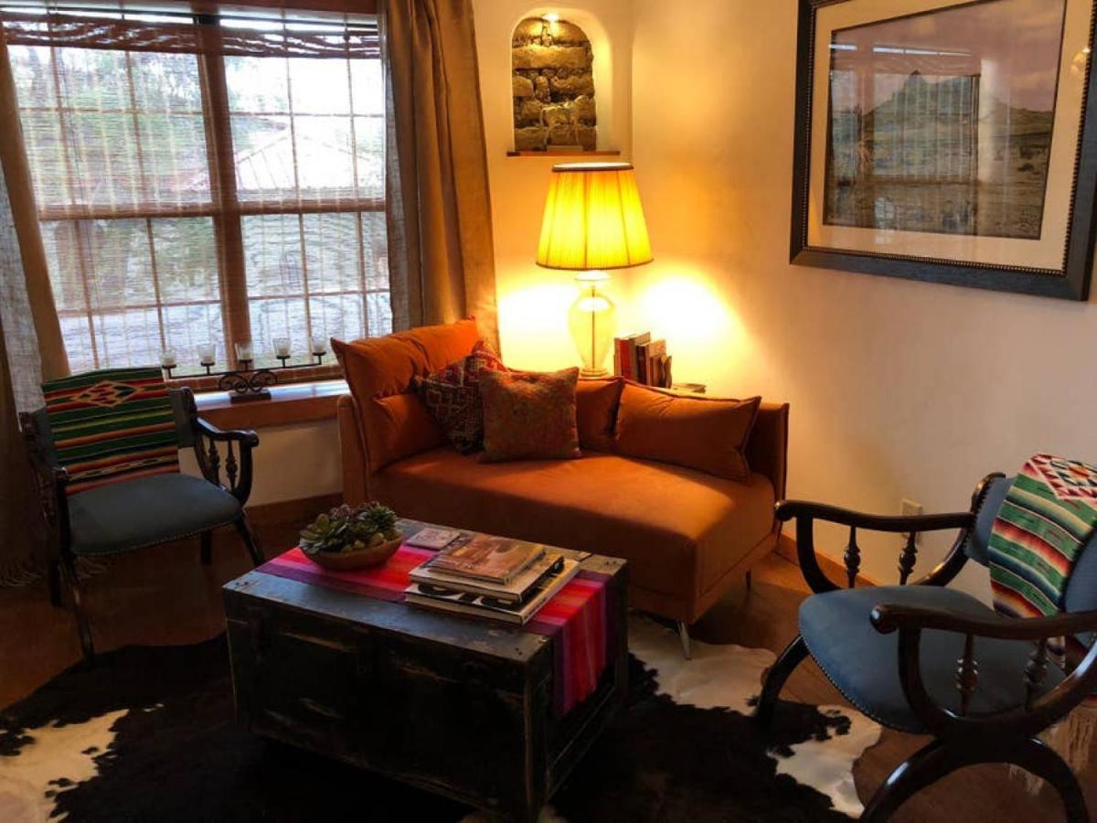 مبيت وإفطار البيني El Viejo Adobe - Across From Sul Ross Campus المظهر الخارجي الصورة