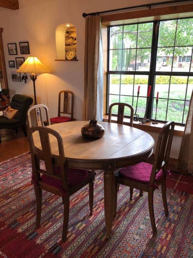 مبيت وإفطار البيني El Viejo Adobe - Across From Sul Ross Campus المظهر الخارجي الصورة