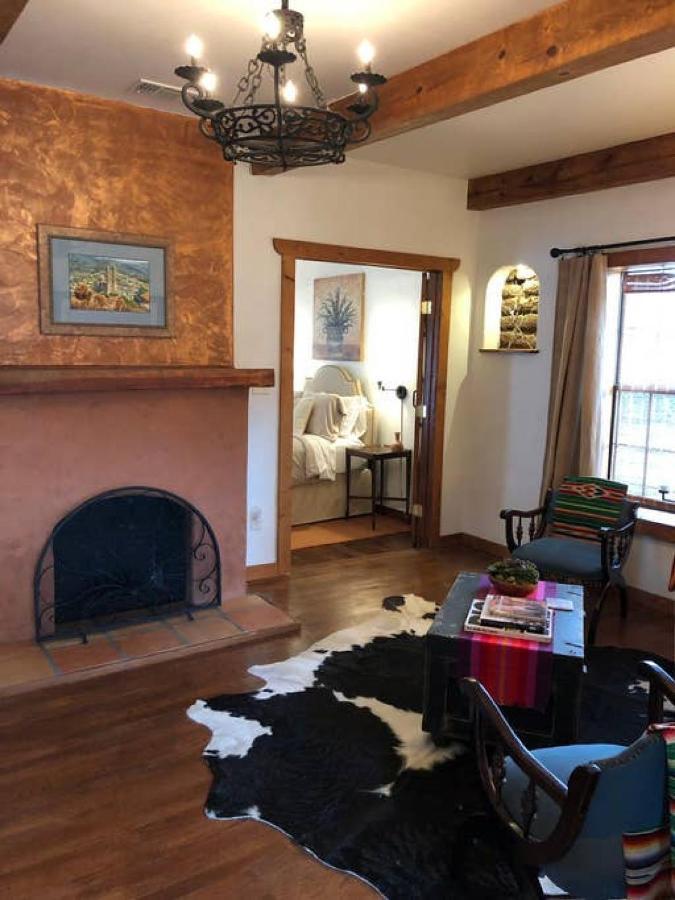 مبيت وإفطار البيني El Viejo Adobe - Across From Sul Ross Campus المظهر الخارجي الصورة