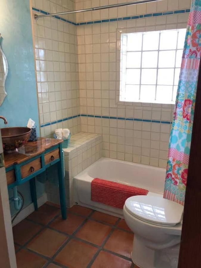 مبيت وإفطار البيني El Viejo Adobe - Across From Sul Ross Campus المظهر الخارجي الصورة